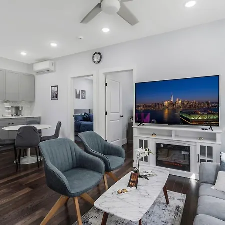 Luxury Oasis Near New York Apartment Jersey City Exterior photo